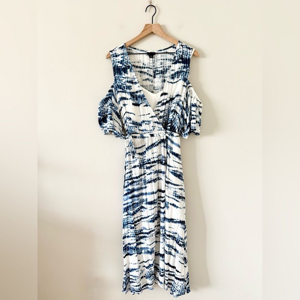 Torrid Cold Shoulder True Wrap Midi Dress in Blue & White Tie Dye Size 2 or18/20